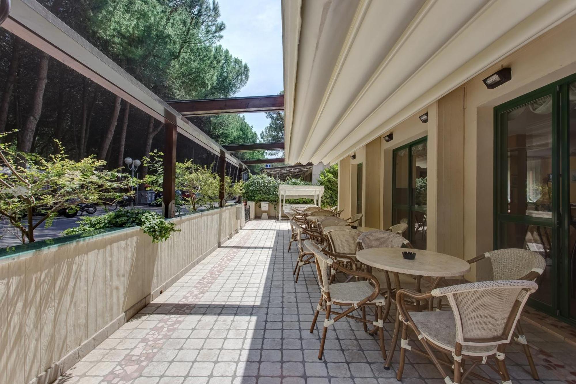 Hotel Valentino 피나렐라 외부 사진
