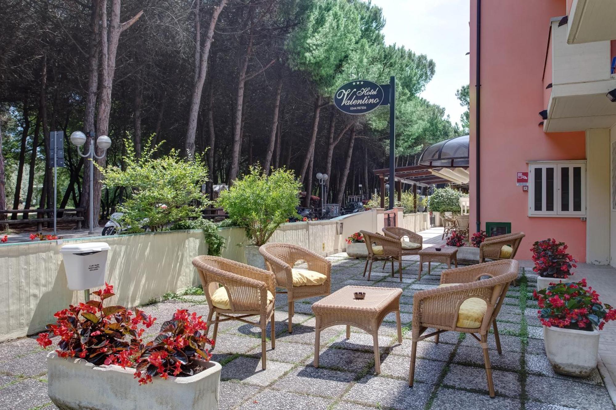 Hotel Valentino 피나렐라 외부 사진